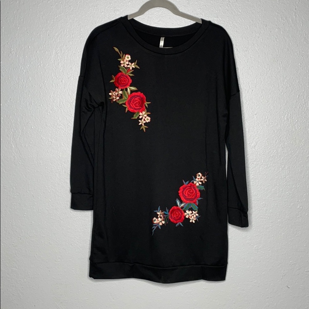 Color Thread Floral Embroidered‎ Dress size Med